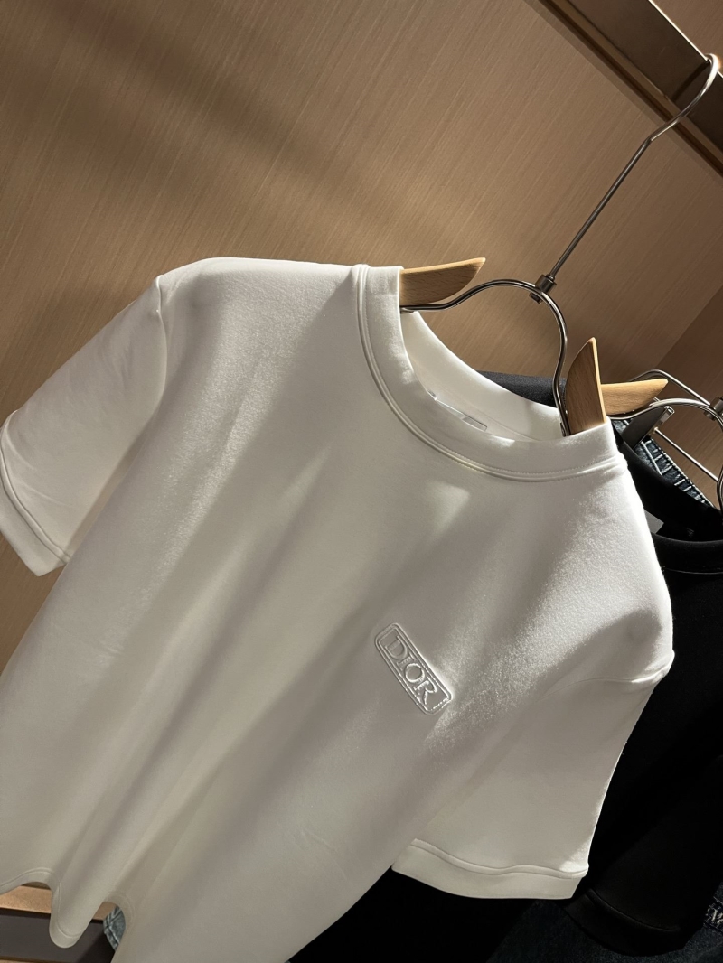 chr1st1an D10r t-shirts